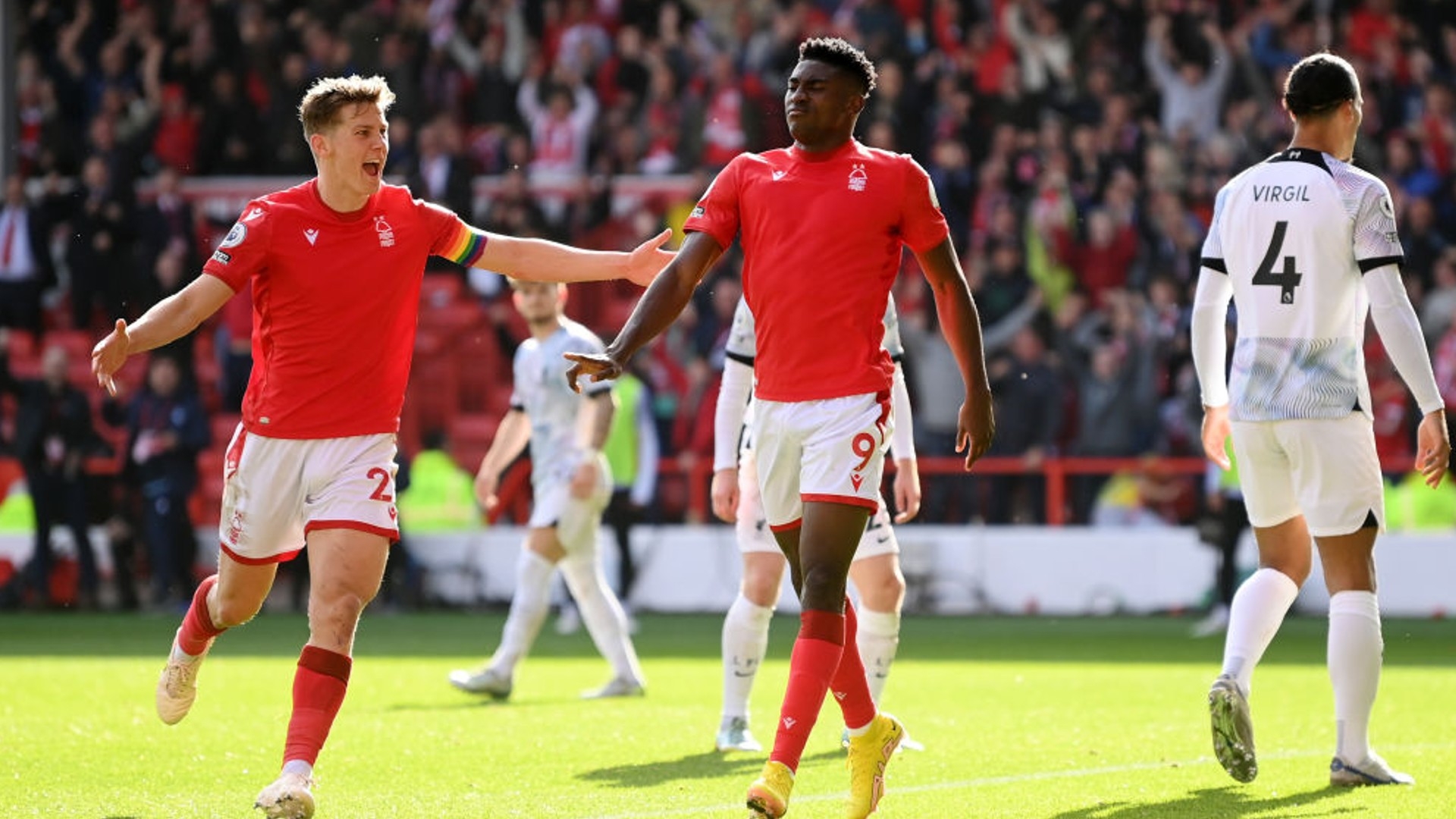 的锤炼显得 的锤炼显得